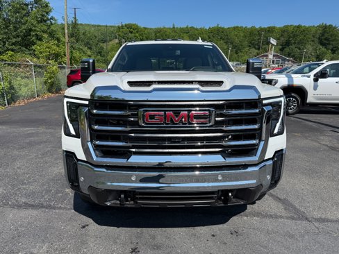 New 2025 GMC Sierra 2500 SLT w/ SLT Convenience Package image 8
