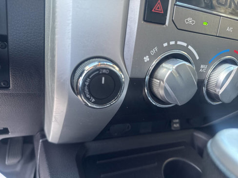 Used 2015 Toyota Tundra SR5 image 24