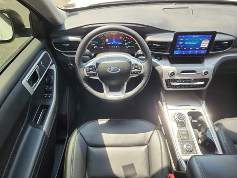 Used 2024 Ford Explorer XLT w/ Equipment Group 202A image 21