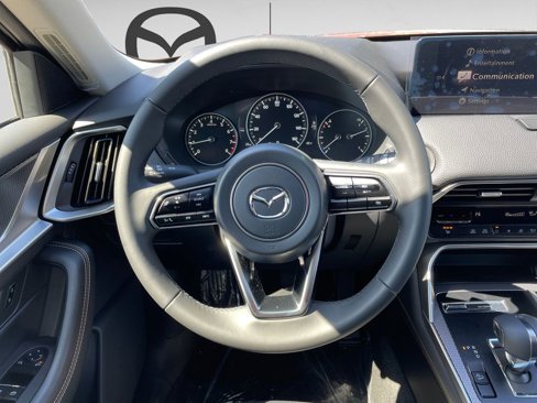 New 2025 MAZDA CX-70 3.3 Turbo w/ Preferred Package image 12