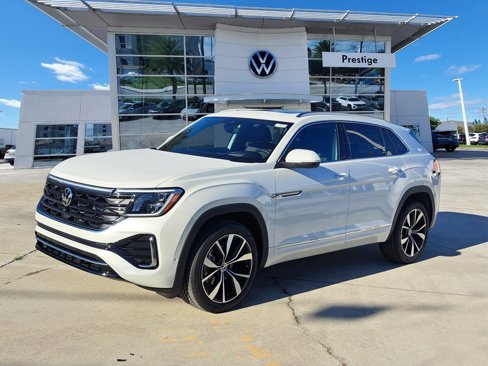 New 2026 Volkswagen Atlas Cross Sport SEL Premium R-Line image 2