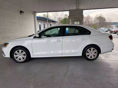Used 2018 Volkswagen Jetta S image 4