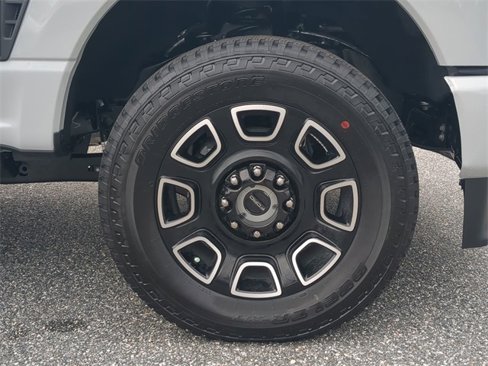 New 2026 Ford F350 4x4 Crew Cab Super Duty image 28