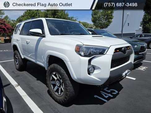 Used 2017 Toyota 4Runner TRD Off-Road Premium image 3