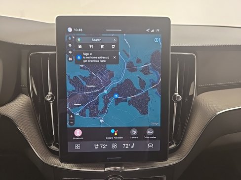 New 2026 Volvo XC60 B5 Ultra w/ Climate Package image 16