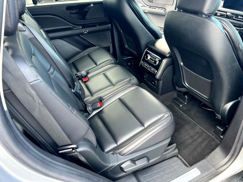 Used 2021 Lincoln Aviator 2WD w/ Elements Package image 17