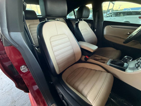 Used 2013 Volkswagen CC Sport image 20