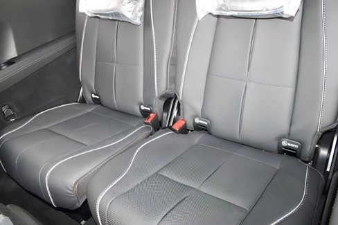 New 2025 Mercedes-Benz GLS 450 4MATIC image 34