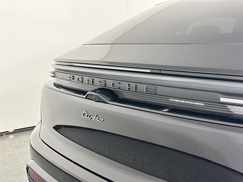 New 2025 Porsche Macan Turbo Electric image 17