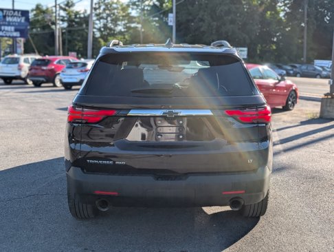Used 2022 Chevrolet Traverse LT w/ LT Premium Package image 10