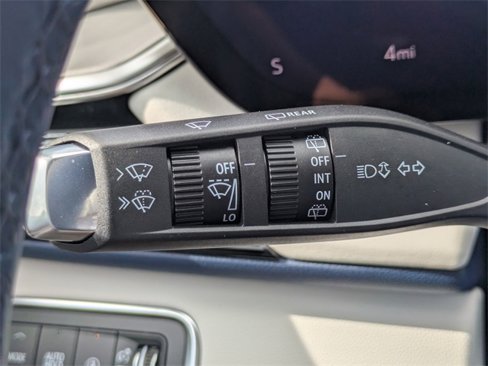 Used 2026 Buick Enclave Avenir image 31