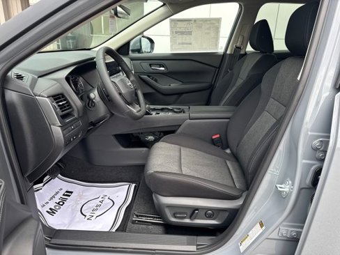 New 2026 Nissan Rogue SV image 10