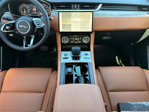 New 2026 Jaguar F-PACE R-Dynamic S image 13