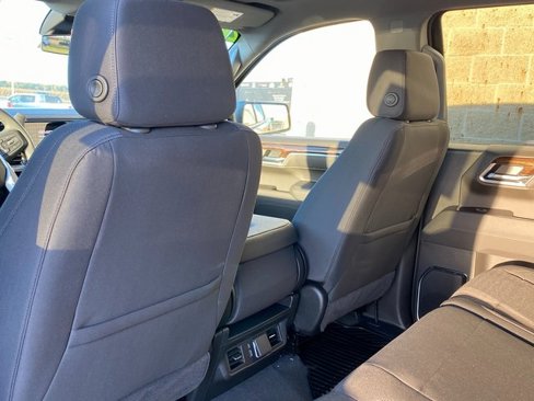 New 2026 GMC Sierra 1500 Elevation image 11