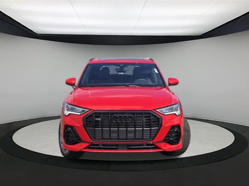 New 2025 Audi Q3 2.0T Premium image 2