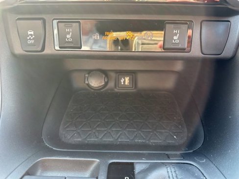 Used 2024 Toyota RAV4 XSE image 31