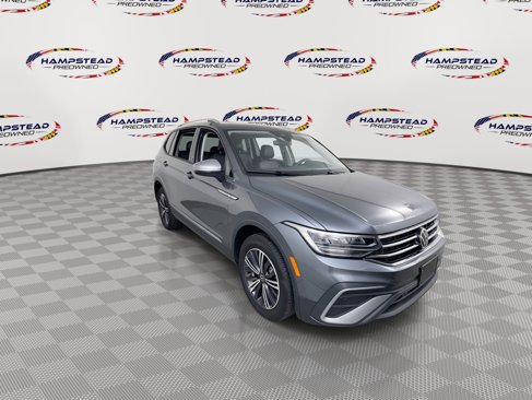 Used 2024 Volkswagen Tiguan Wolfsburg Edition image 2