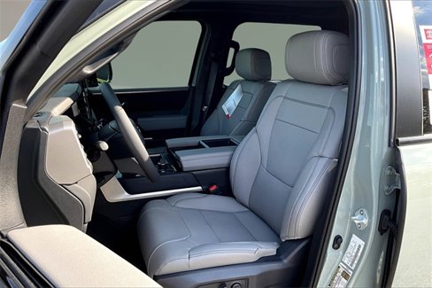 New 2026 Toyota Tundra 4x4 CrewMax Hybrid image 9