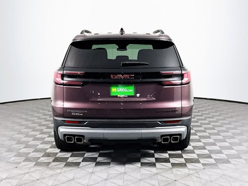 Used 2025 GMC Acadia Elevation image 8