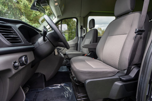 Used 2024 Ford Transit 350 XLT image 11
