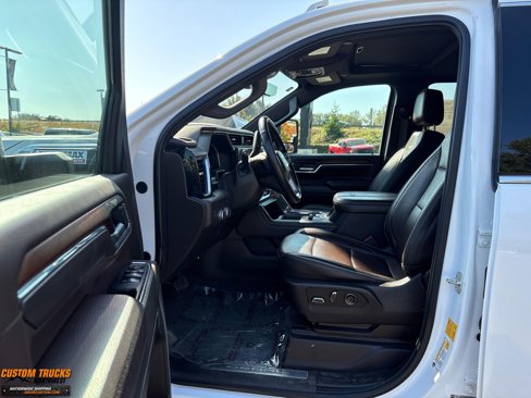 Used 2024 GMC Sierra 3500 Denali w/ Denali Reserve Package image 22