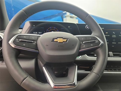 New 2026 Chevrolet Equinox LT w/ LPO, Floor Liner Package image 15
