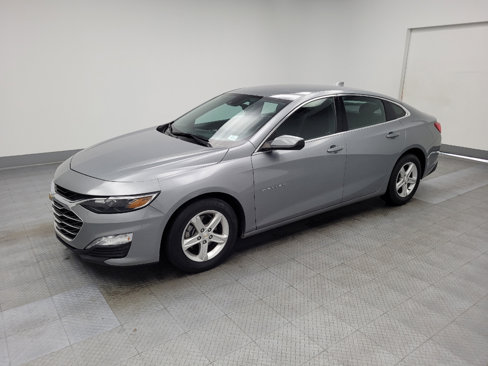 Used 2023 Chevrolet Malibu LT image 2
