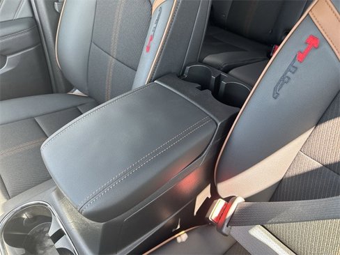 New 2025 GMC Canyon AT4 image 21