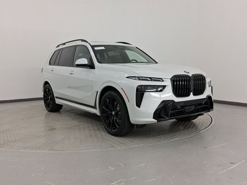 New 2026 BMW X7 xDrive40i w/ M Sport Package image 7