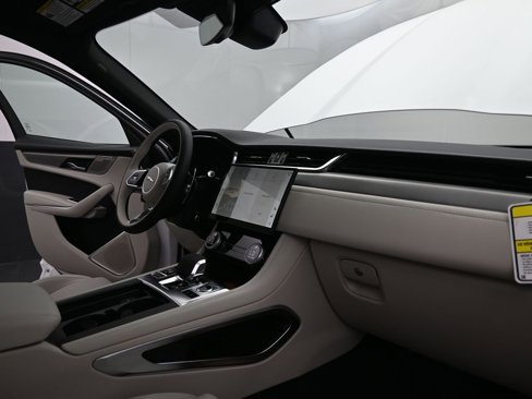 New 2026 Jaguar F-PACE R-Dynamic S image 21