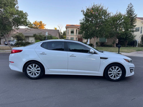 Used 2015 Kia Optima EX w/ EX Premium Package image 4