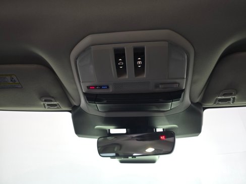New 2025 Subaru Ascent Limited image 26