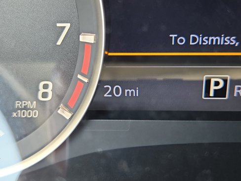 Used 2025 Nissan Frontier SV image 6