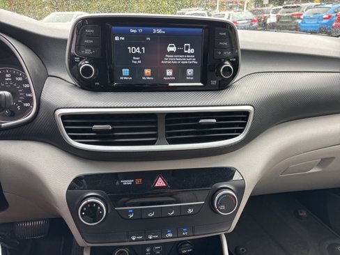 Used 2019 Hyundai Tucson SE w/ Cargo Package image 15