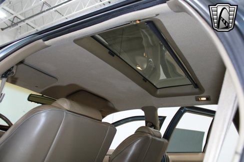 Used 1993 Buick Roadmaster Estate image 16