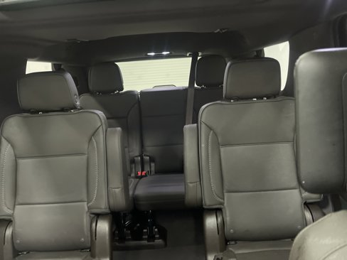 Used 2023 GMC Yukon Denali image 11