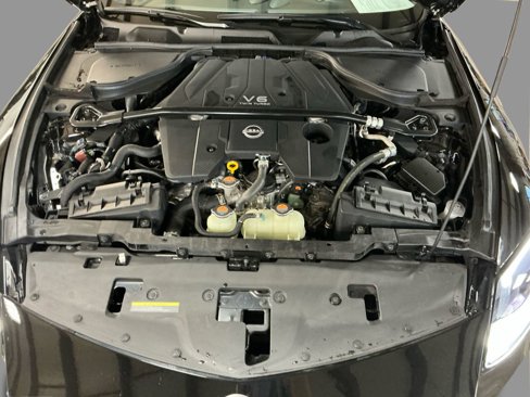 Used 2024 Nissan Z Performance w/ Floor Mat Package image 12
