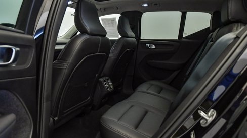 Certified 2025 Volvo XC40 B5 Plus w/ Climate Package image 20