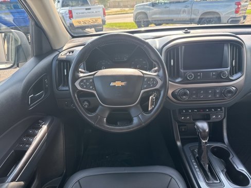Certified 2022 Chevrolet Colorado Z71 w/ Safety Package image 3