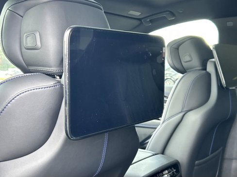 New 2026 Cadillac Escalade IQL Luxury image 18