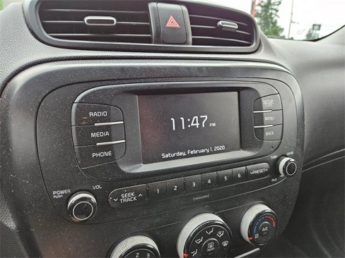 Used 2018 Kia Soul image 15
