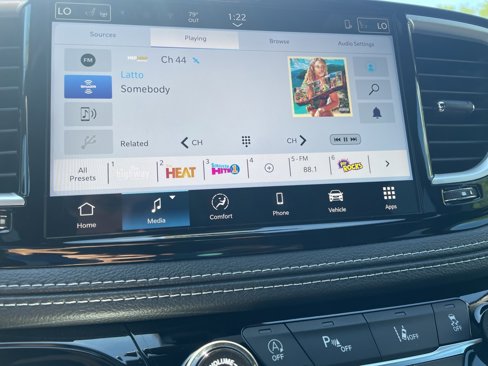 New 2026 Chrysler Pacifica Select image 23
