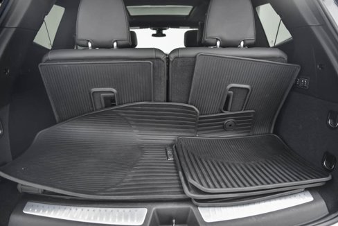 Used 2024 Cadillac XT6 Sport w/ LPO, Onyx Lite Package image 13