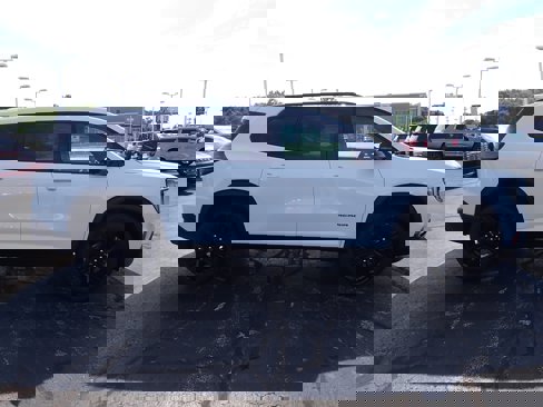 New 2026 GMC Acadia Elevation w/ Black Edition image 10