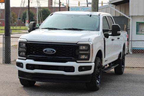 Used 2023 Ford F250 XL w/ STX Appearance Package image 3