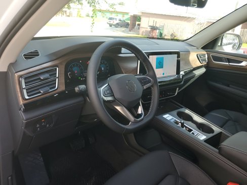 New 2026 Volkswagen Atlas SE image 17