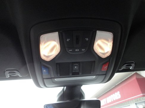 Used 2021 RAM 1500 Big Horn image 9