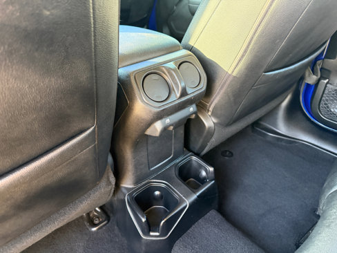 Used 2018 Jeep Wrangler Unlimited Sport S image 19