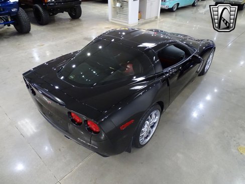 Used 2007 Chevrolet Corvette Coupe w/ Preferred Equipment Group image 6