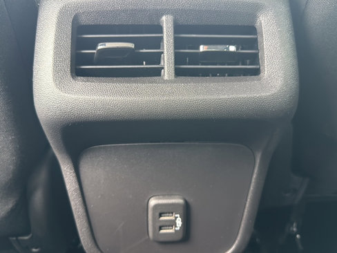 Certified 2024 Chevrolet Equinox LT image 38